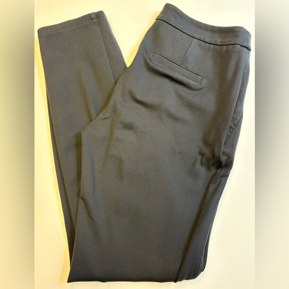 Reitmans Black Straight Leg mid rise Pants women's Petite size 2 - Picture 5 of 10